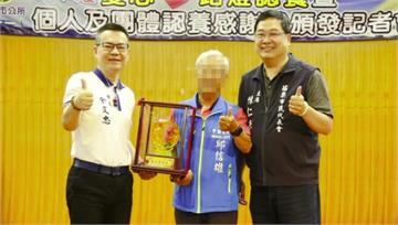 生前最後一刻仍為里民奔走！ 苗栗市五連霸里長邱信...