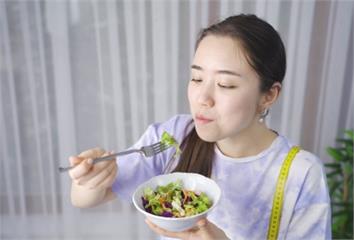 不吃澱粉還變胖？醫曝「3大殘酷真相」  小心代謝正在慢慢崩掉