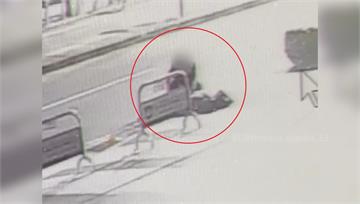 新北1男子醉倒家門口 禿頭慣竊深夜大膽搜刮10萬...