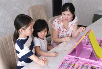 孩子開學「爸媽超開心」正常嗎？心理師解答 別因這...