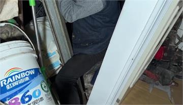 醉男慶生竟卡牆縫受困 消防救援畫面曝