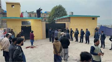 巴基斯坦清真寺遭自殺炸彈客攻擊 至少31死169...