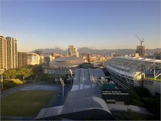 早晚溫差逾10度！中南部飆30度 這天再迎冷氣團...