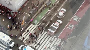 紐約時報廣場持刀攻擊釀1死1傷 女嫌犯遭警當場擊...