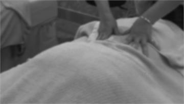 女按摩遭伸狼爪！技師還喊「怎不叫認命了？」　連鎖...