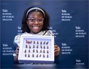 9歲非裔女童噴「不明液體」被報警 耶魯大學卻頒獎...