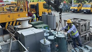 「楊柳」進逼！ 台電派工班駐恆春半島.小琉球