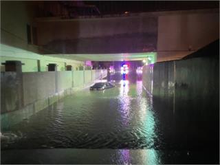 大雨土石流阻斷交通 花蓮秀林鄉和平村緊急停止上班...