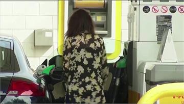 國際油價衝破100美元！專家估高檔不會太久：反映短線恐慌情緒