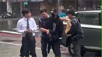修杰楷涉閃兵遭拘提！賈靜雯跨海發聲：家中小孩目睹...