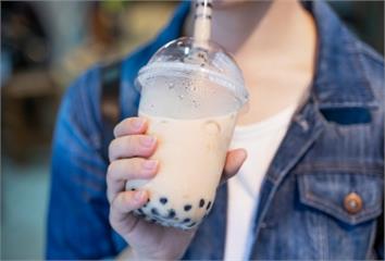 手搖飲愈喝愈胖？營養師揪「真正熱量地雷」：不是無...