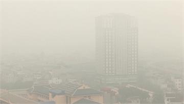 霧茫茫！越南河內空污世界第一　求診人數暴增