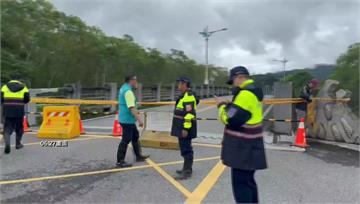 萬里溪堰塞湖紅色警戒 箭瑛大橋預警封閉惹民怨