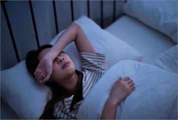 台灣安眠藥使用量居亞洲之冠！失眠分3型 最常見誘...