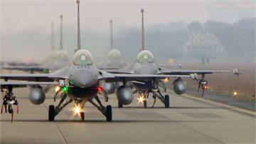 F-16V事故搜救中 「天安一號」同型機演訓全暫...