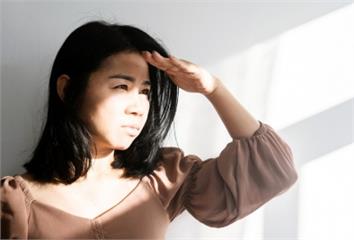 臉上曬斑愈來愈明顯？營養師推「9食物」抗黑斑 早...
