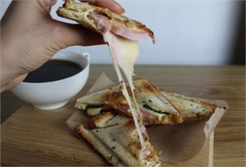 他早餐加起司10年！瑞典25年追蹤研究揭：失智風...