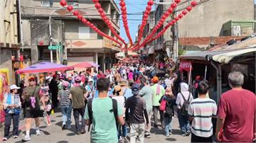 白沙屯媽祖今深夜起駕 拱天宮周邊已湧入15萬香客...