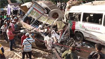 小巴士爆炸至少10死40傷 地面炸出巨坑...哥國祭4千萬台幣懸賞主謀