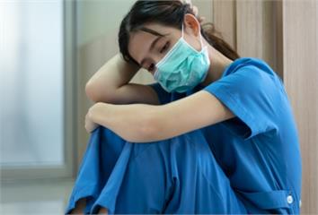 醫護猝死案例頻傳！  專家揭「5大元凶」：第3點...