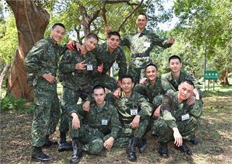 《九條好漢在一班》星兵收假未收心 班長祭出鐵血教...