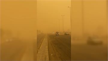 埃及開羅沙塵暴釀4死、5傷　蘇伊士運河停擺