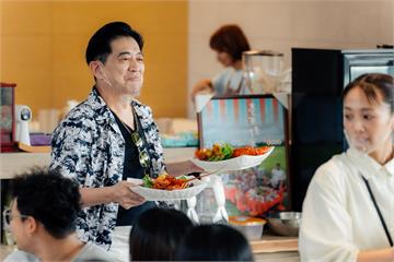 影帝高捷降臨《嗨！營業中》鬼鬼大膽逼問「法式熱吻...