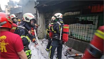 基隆民宅傳火警！ 7旬翁點蠟燭釀災背部燒傷送醫