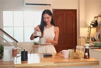 空腹喝黑咖啡「肚子會變大」？醫揭皮質醇真相 這些...