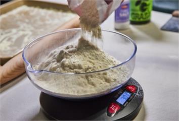 麵粉開封放「冰箱or常溫」保存？日食品大廠給答案...