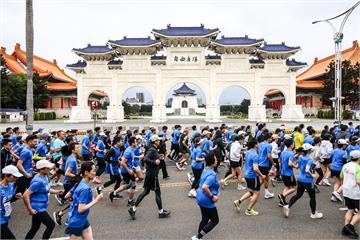 渣打馬拉松明開跑！北市今23時起交管 受影響路線...