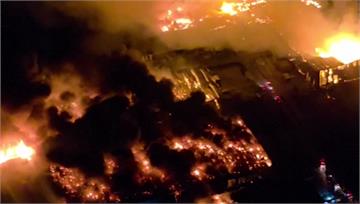 火光照亮夜晚！阿根廷1工業園區爆炸 害十多人傷