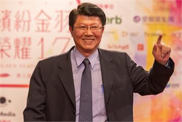 「陪偉哲兄練劍」 謝龍介接重任備戰台南市長！