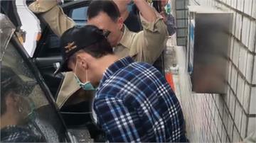 花蓮藍營議員吳建志家搜出毒 兄涉藏「喪屍菸彈」被...