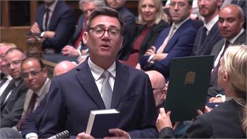 10年內第7位英國首相 柏南晉見英王查爾斯三世正...