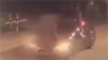 女趴引擎蓋阻酒駕！伴侶12次急煞害死辯「斷片」 ...