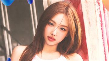 TWICE子瑜隊友娜璉登高雄啤酒音樂節！ 5/2...