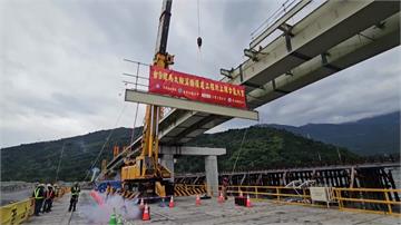 馬太鞍溪橋北上線合龍 陳世凱：拚年底雙向通車