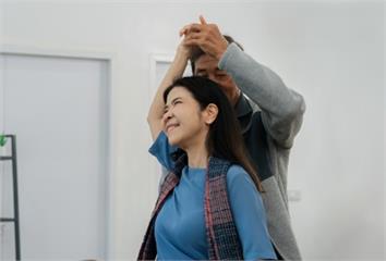 年後肩膀卡卡別輕忽 醫師提醒：血糖波動恐誘發五十...