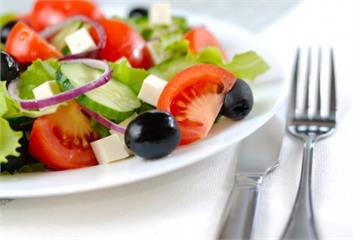 希臘研究：長期遵從地中海飲食 真的可降高血壓風險...
