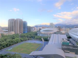 週末暖熱像夏天！ 下週一東北風來襲再降溫