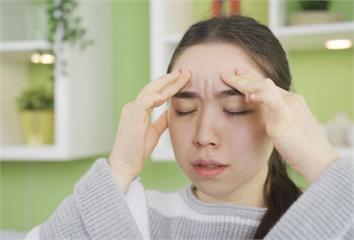 不是記憶！「失智最早警訊」曝 醫列5徵兆：亂借款...