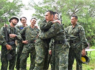 《九條好漢在一班》 汗水換得淬鍊成長 星兵告別成...