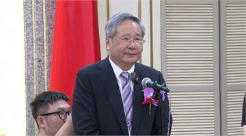 許忠信宣誓就職、遞補立委席次 談李貞秀爭議：輕舟...