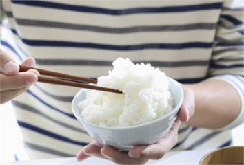 中醫師點名「這些人」別不吃白飯！  吃對腸胃、睡...