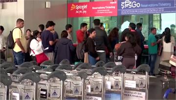 印度最大航空出包 航班大亂「股價跌10%」