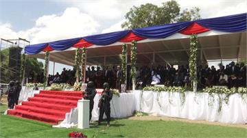 海地總統摩依士葬禮傳槍聲 美國代表團急離場