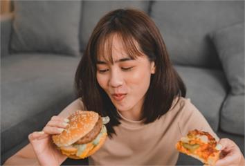 吃很多卻不會胖？醫揭「背後真相」 小心是身體出問...