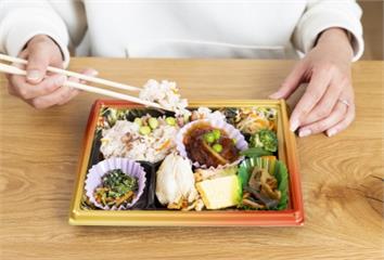 控血糖「便當少吃飯、多吃菜」？專家實測傻眼  連...
