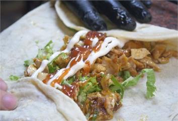 潤餅滿滿都是菜很健康？醫曝「隱形熱量炸彈」 等於...